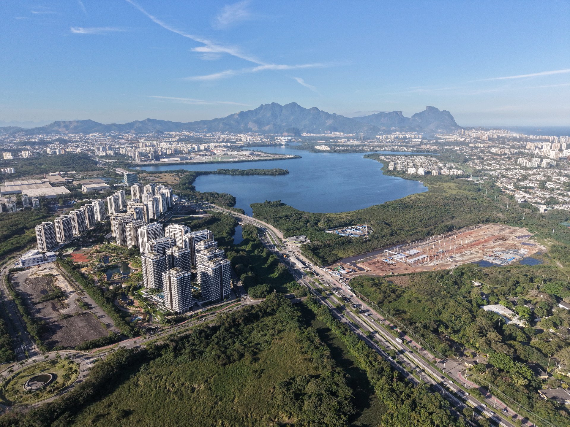 A cidade encontra a montanha